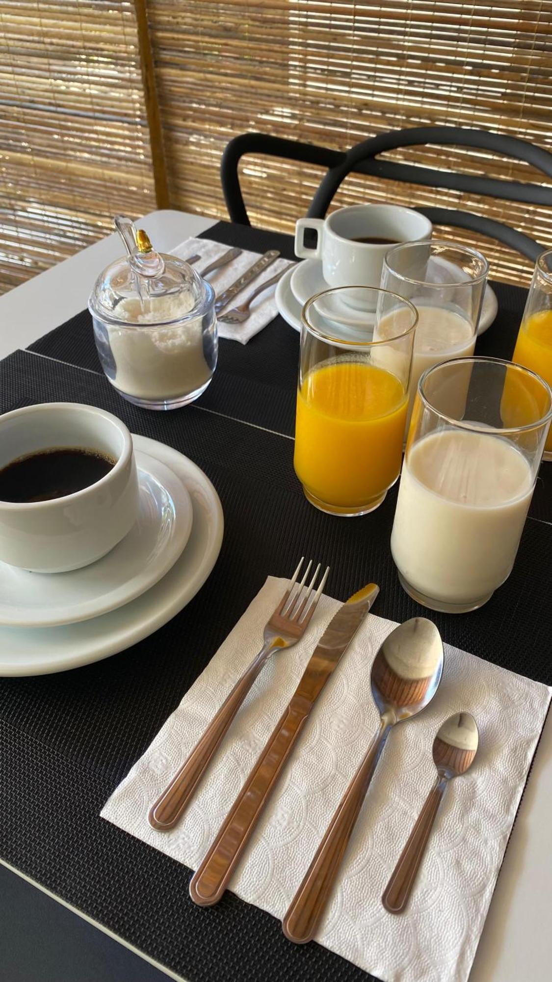 Mucuge Acomodação com café da manhã  *