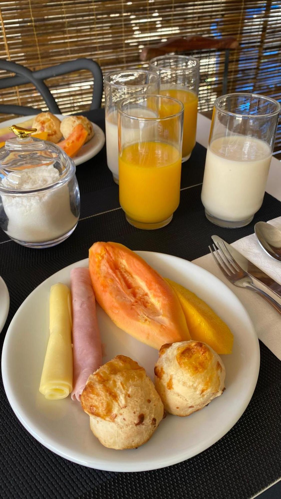 Mucuge Acomodação com café da manhã  *